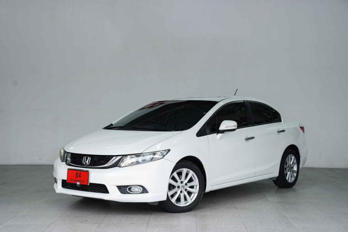 HONDA CIVIC HYBRID 1.5 NAVI AT ปี 2013 สีขาว